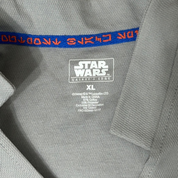 Galaxy’s Edge Rey Shirt - Picture 2 of 3
